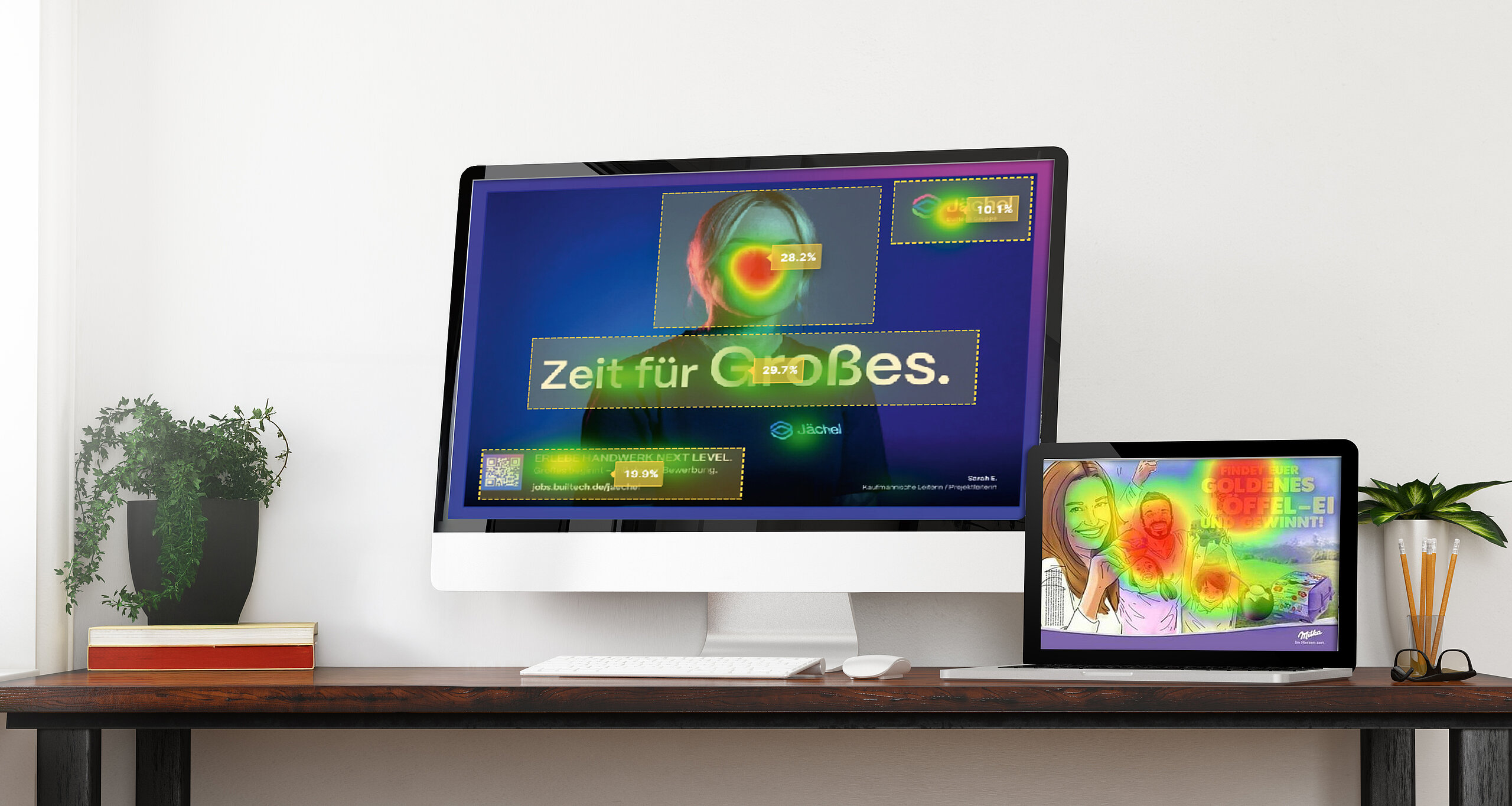 Computer- und Laptop-Bildschirme mit Eye-Tracking-Heatmaps auf Werbemotiven, die die stärksten Blickpunkte farblich hervorheben.